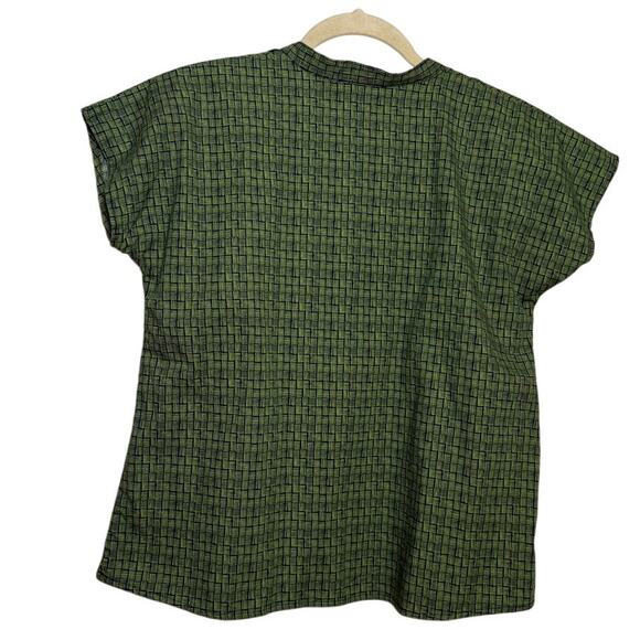 Never a Wallflower Green Short Sleeve Top Sz. XS - Picture 3 of 3
